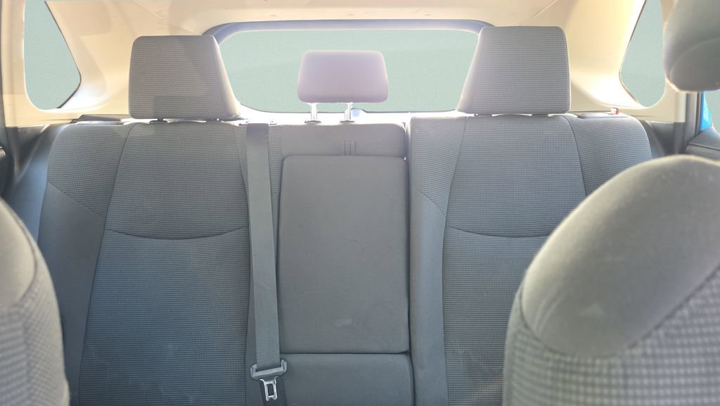 Used 2020 Toyota RAV4 LE image 21