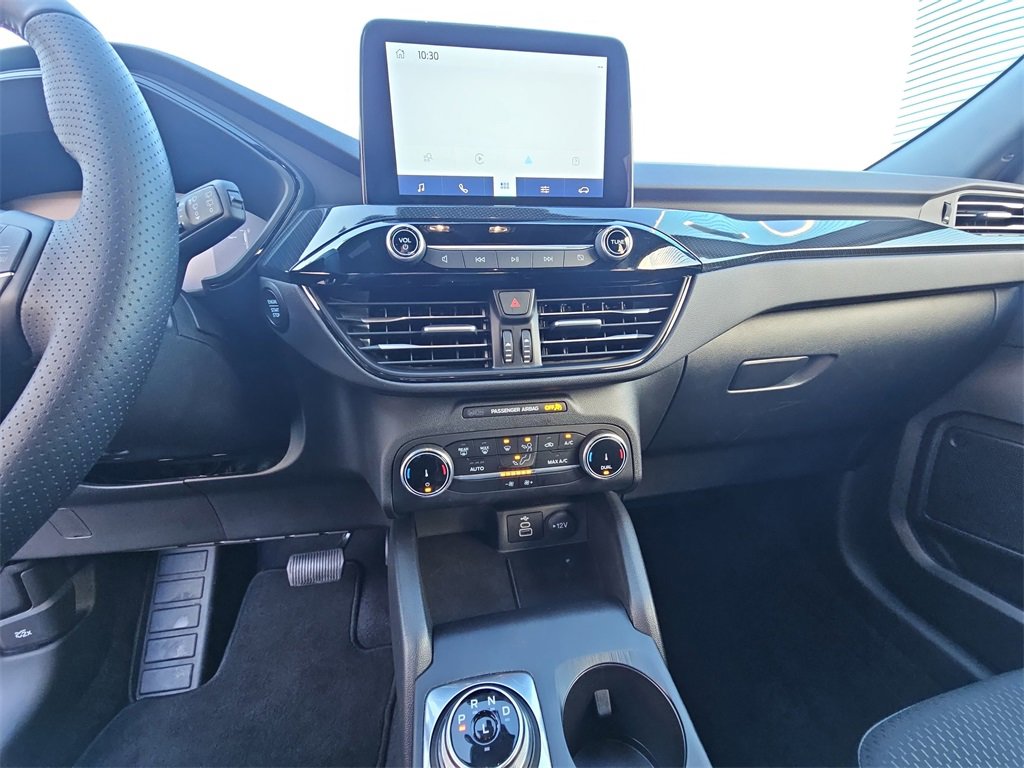 Used 2025 Ford Escape ST-Line image 19