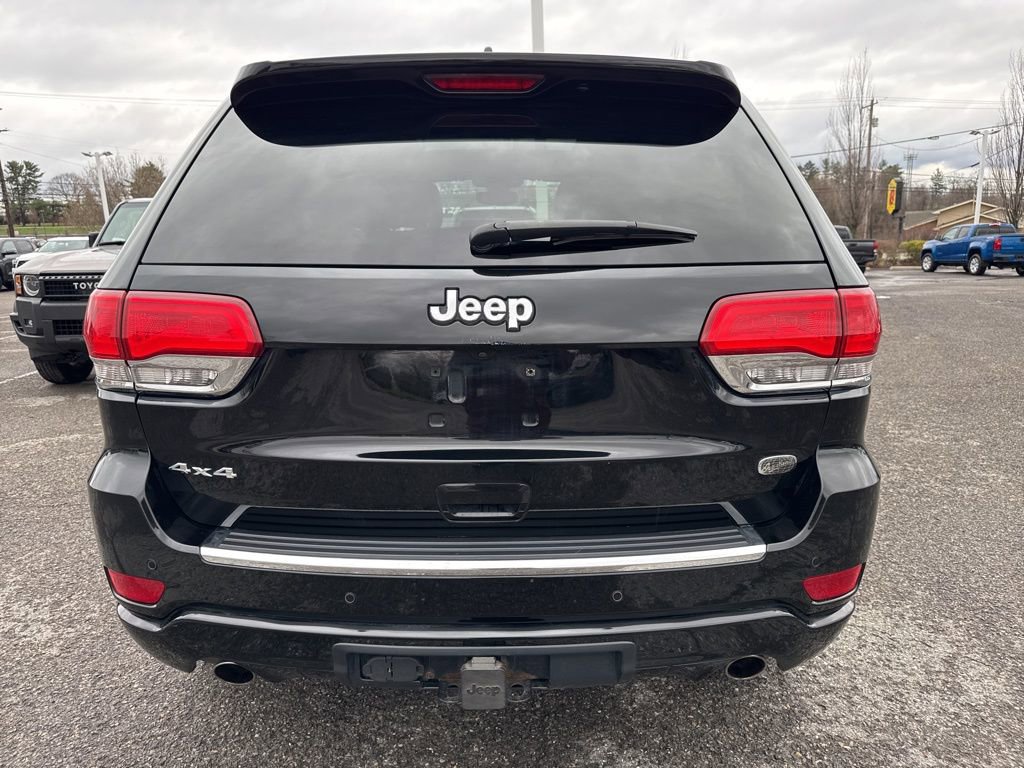 Used 2017 Jeep Grand Cherokee Overland AWD/4WD image 3