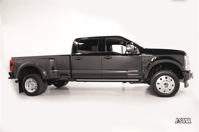 Used 2026 Ford F450 Platinum image 4