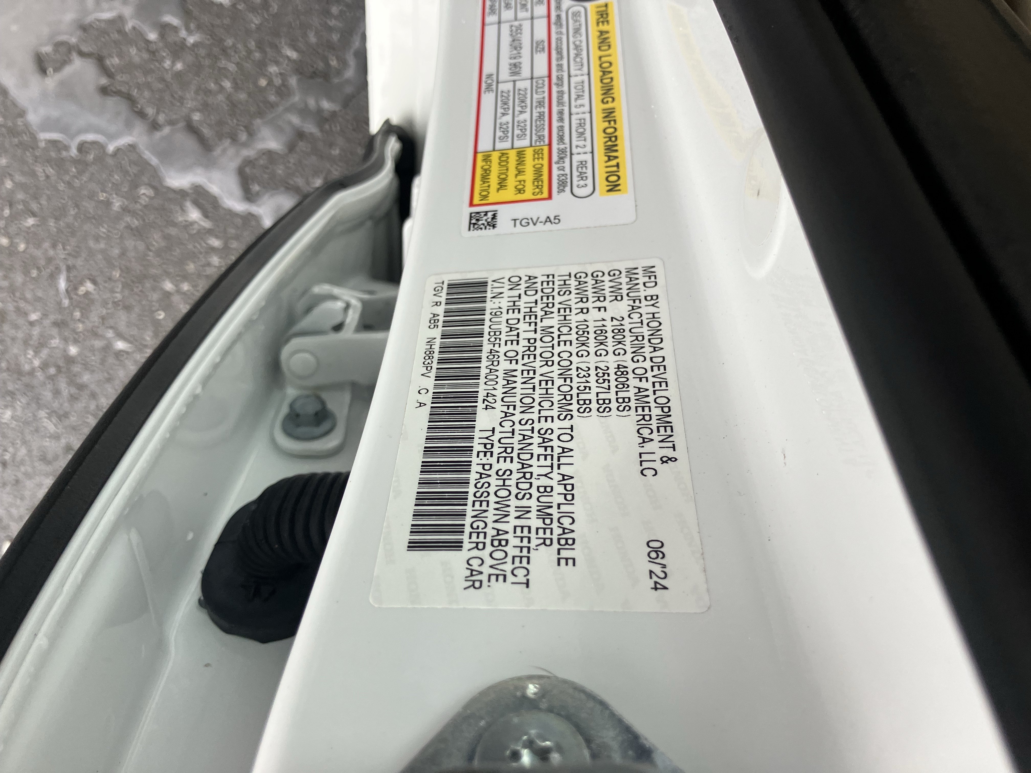 Used 2024 Acura TLX w/ Technology Package FWD image 31