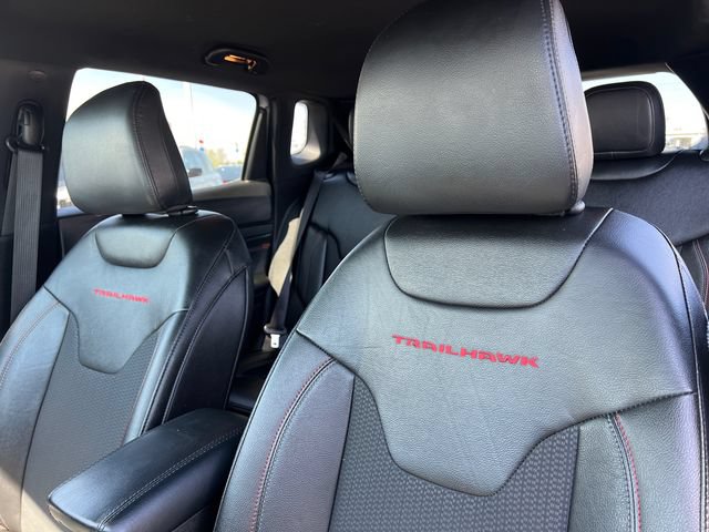 Certified 2025 Jeep Compass Trailhawk AWD/4WD image 22