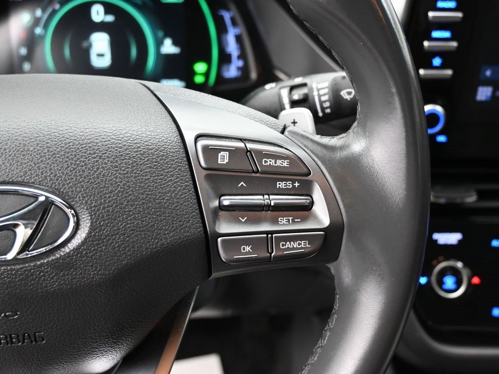 Used 2021 Hyundai Ioniq SE image 17