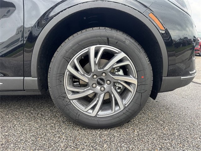 New 2026 Lincoln Corsair Premiere image 12