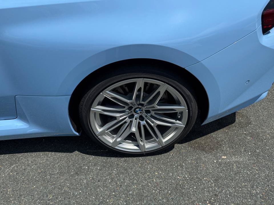 Used 2026 BMW M2 w/ Lighting Package RWD image 22