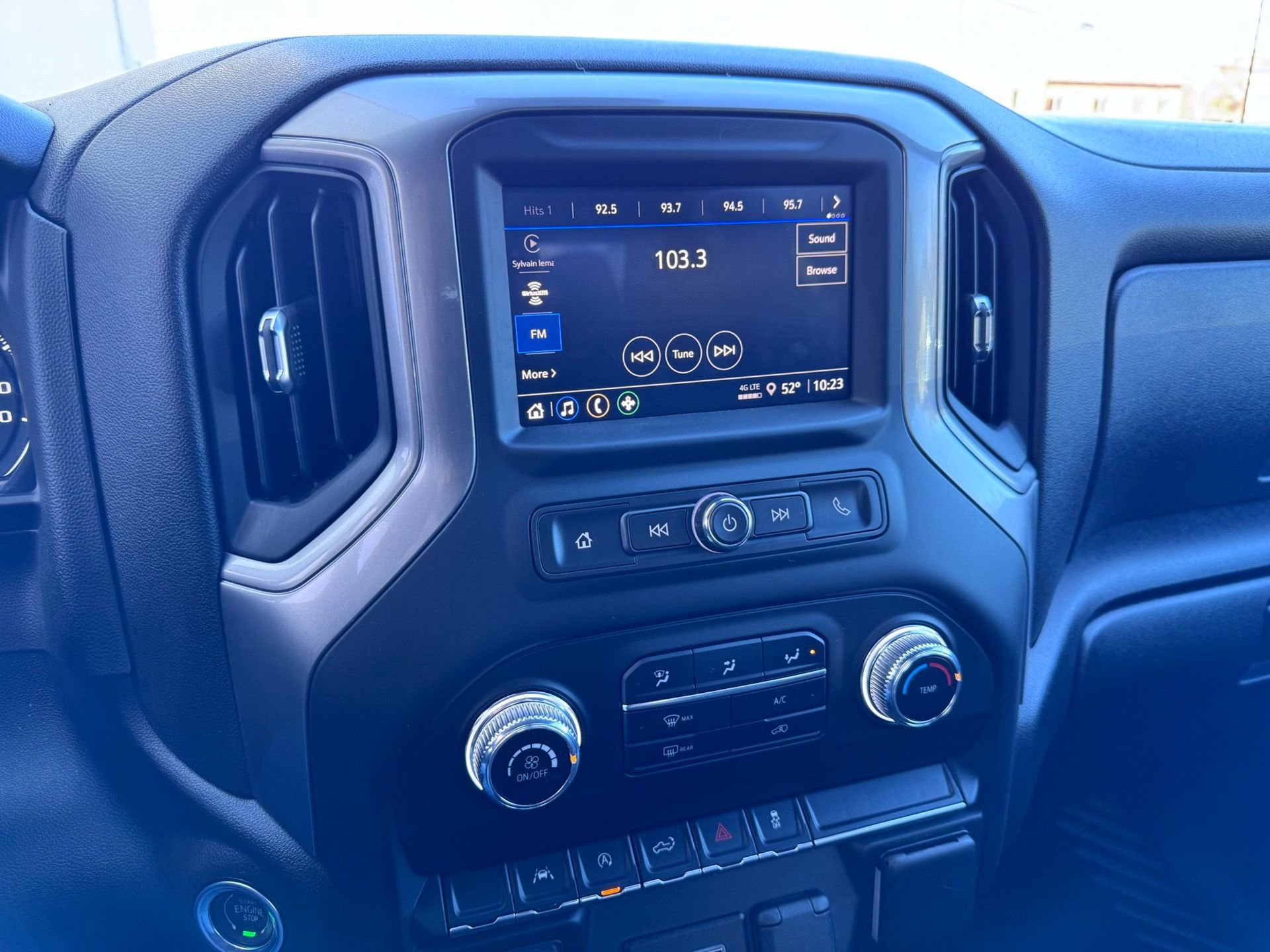 Used 2024 GMC Sierra 1500 Pro w/ Graphite Edition image 29