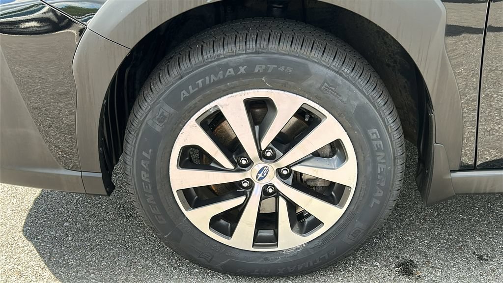 Certified 2023 Subaru Outback Premium AWD/4WD image 8