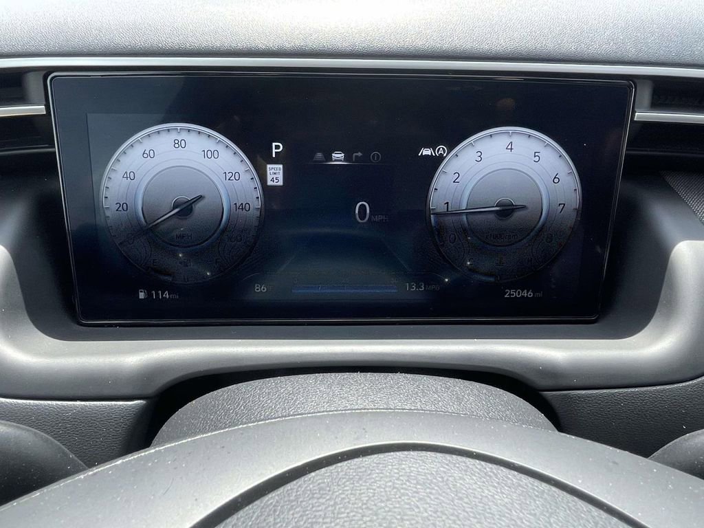 Used 2024 Hyundai Tucson Limited image 28
