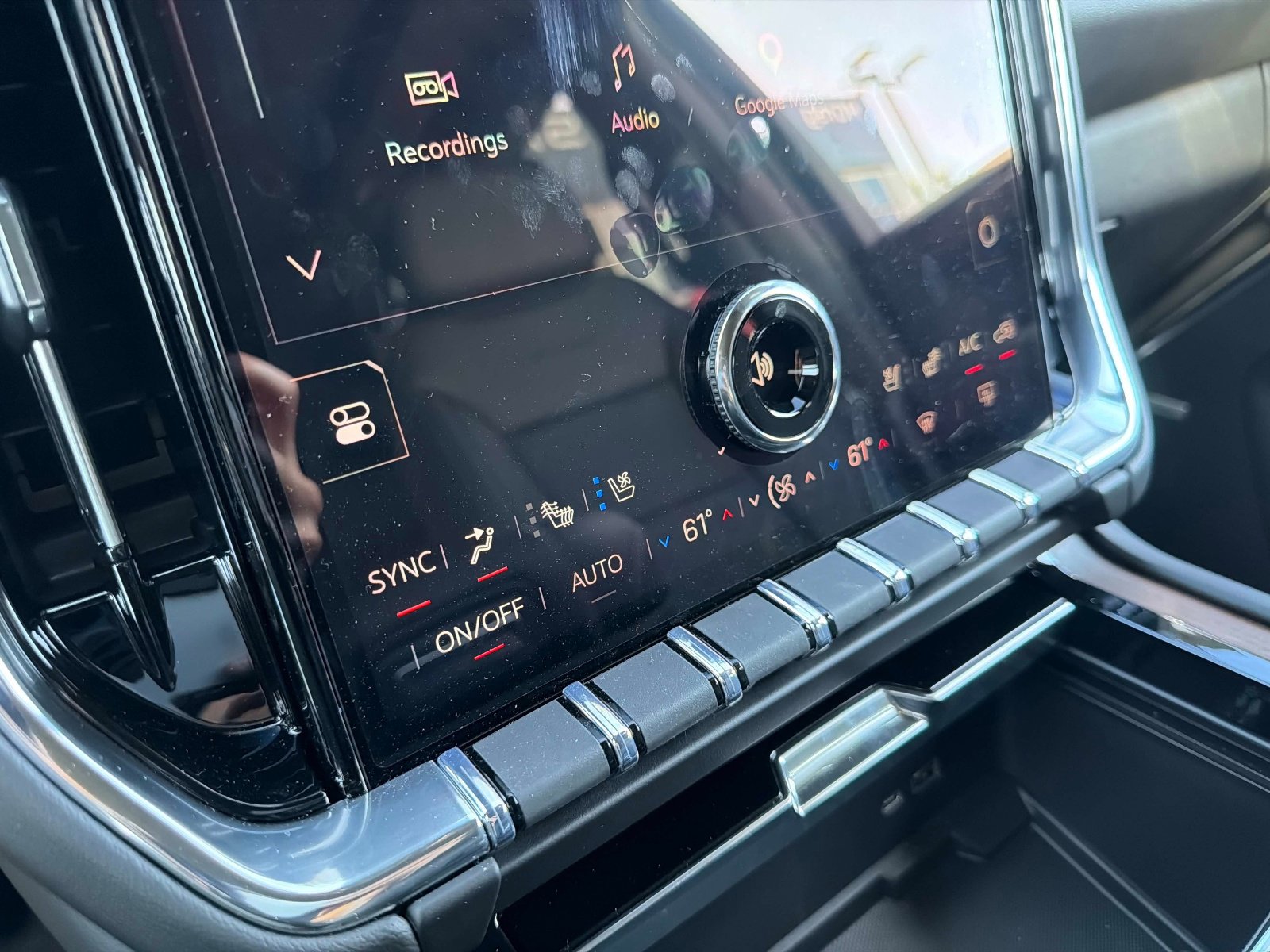 Used 2026 GMC Yukon Denali w/ Advanced Technology Package image 46