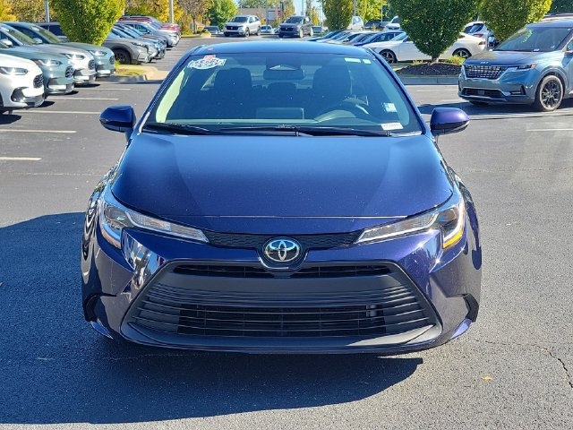 Used 2024 Toyota Corolla LE FWD image 2