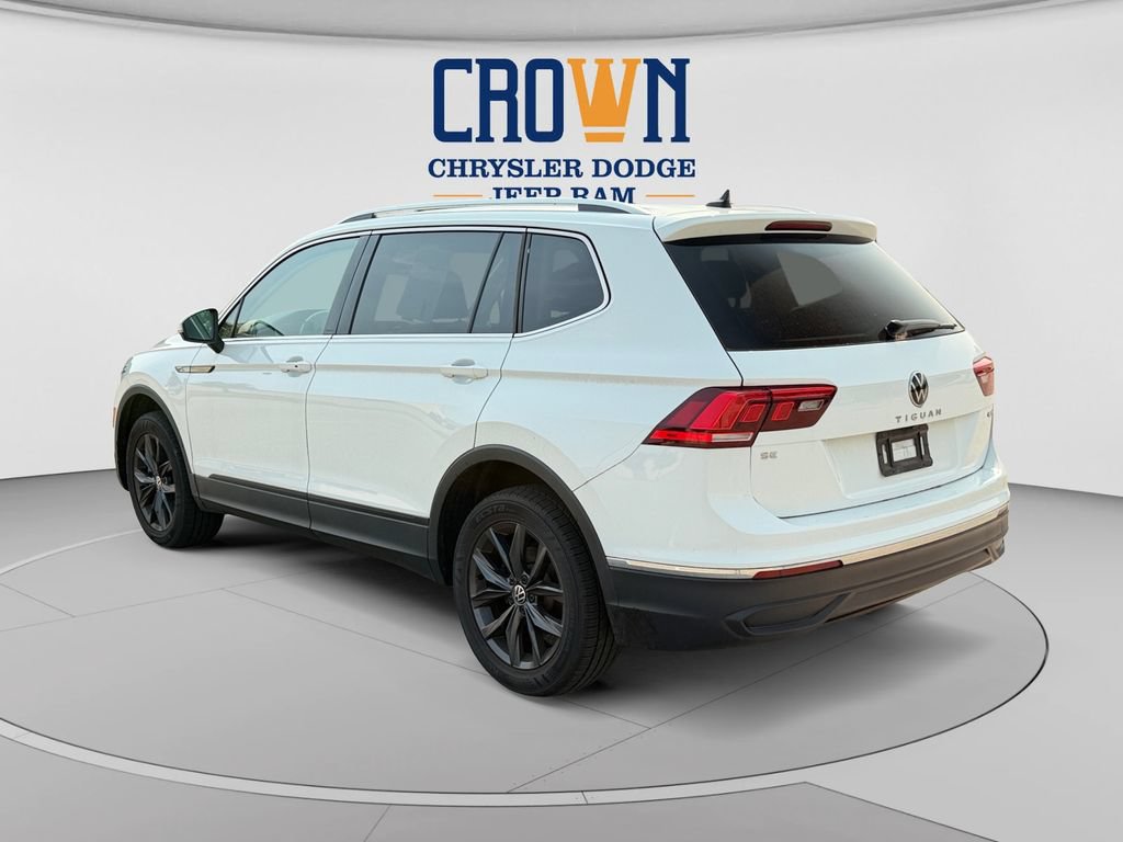 Used 2024 Volkswagen Tiguan SE AWD/4WD image 5