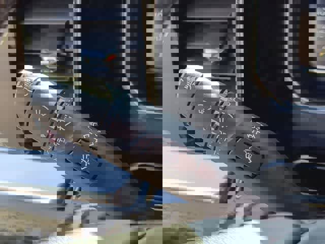 Used 2022 Chevrolet Silverado 1500 LT image 26