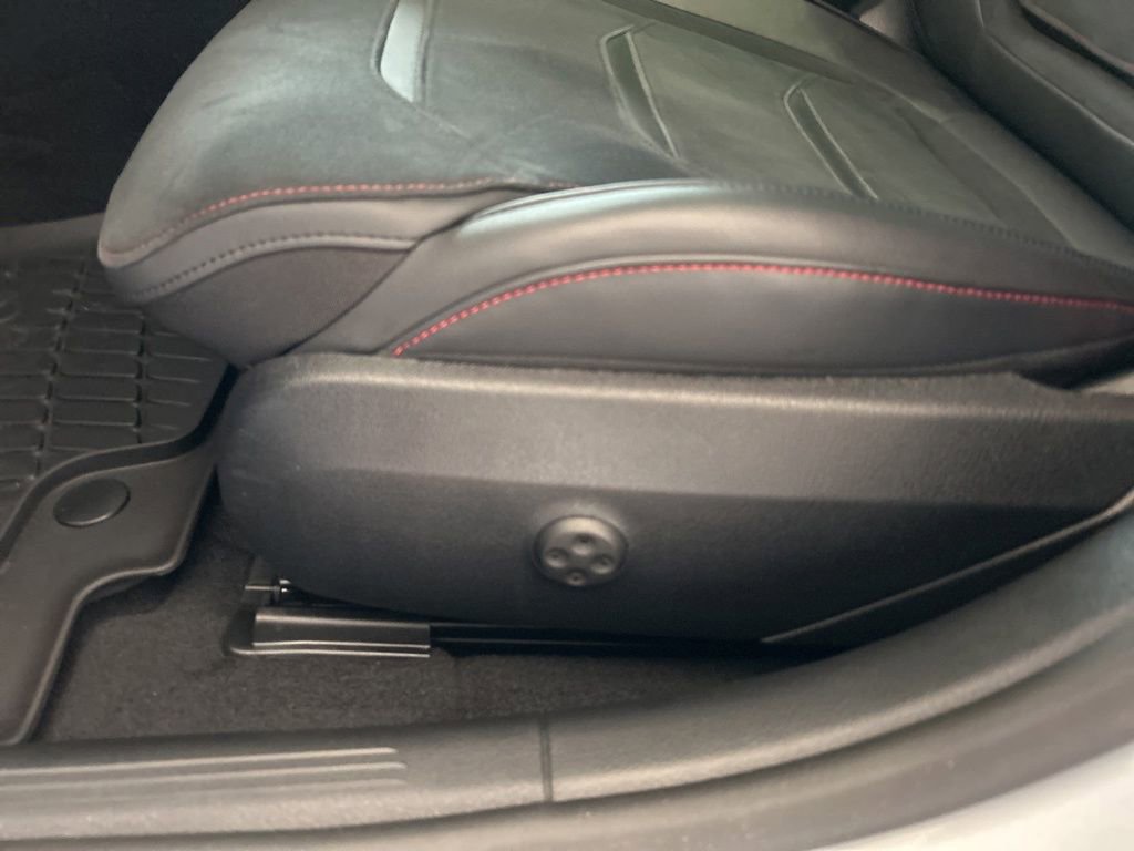 Used 2024 Mercedes-Benz C 43 AMG 4MATIC Sedan image 48