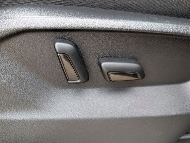 Used 2021 Volkswagen Atlas Cross Sport SEL AWD/4WD image 28
