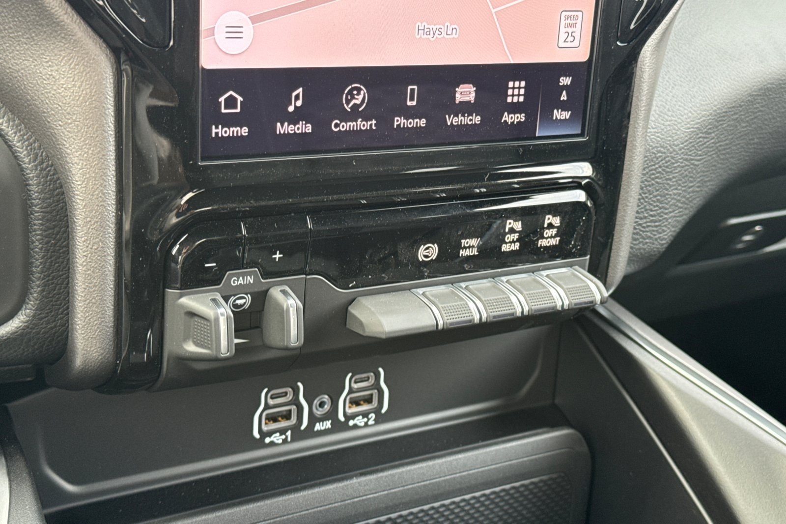 New 2027 RAM 3500 Big Horn AWD/4WD image 19