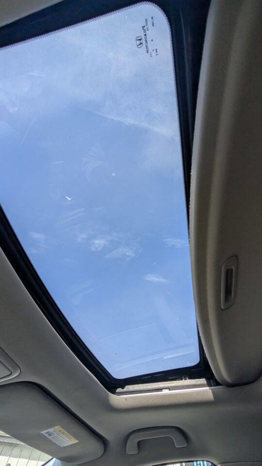 Used 2016 Honda Odyssey Touring Elite image 23