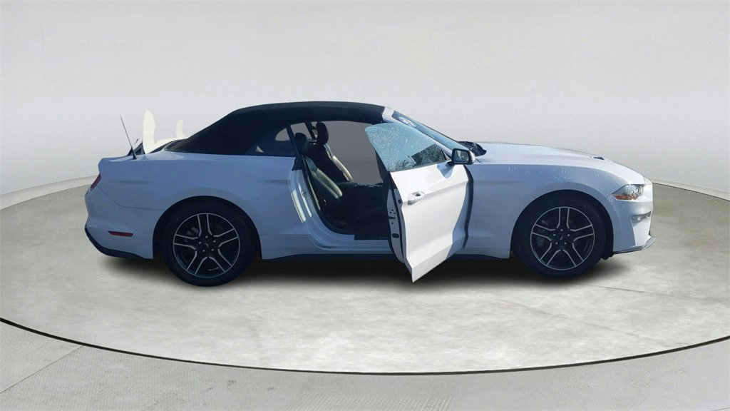 Used 2022 Ford Mustang Premium image 14