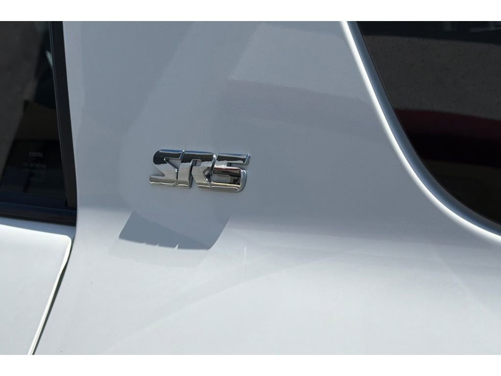 Used 2017 Toyota 4Runner SR5 image 33