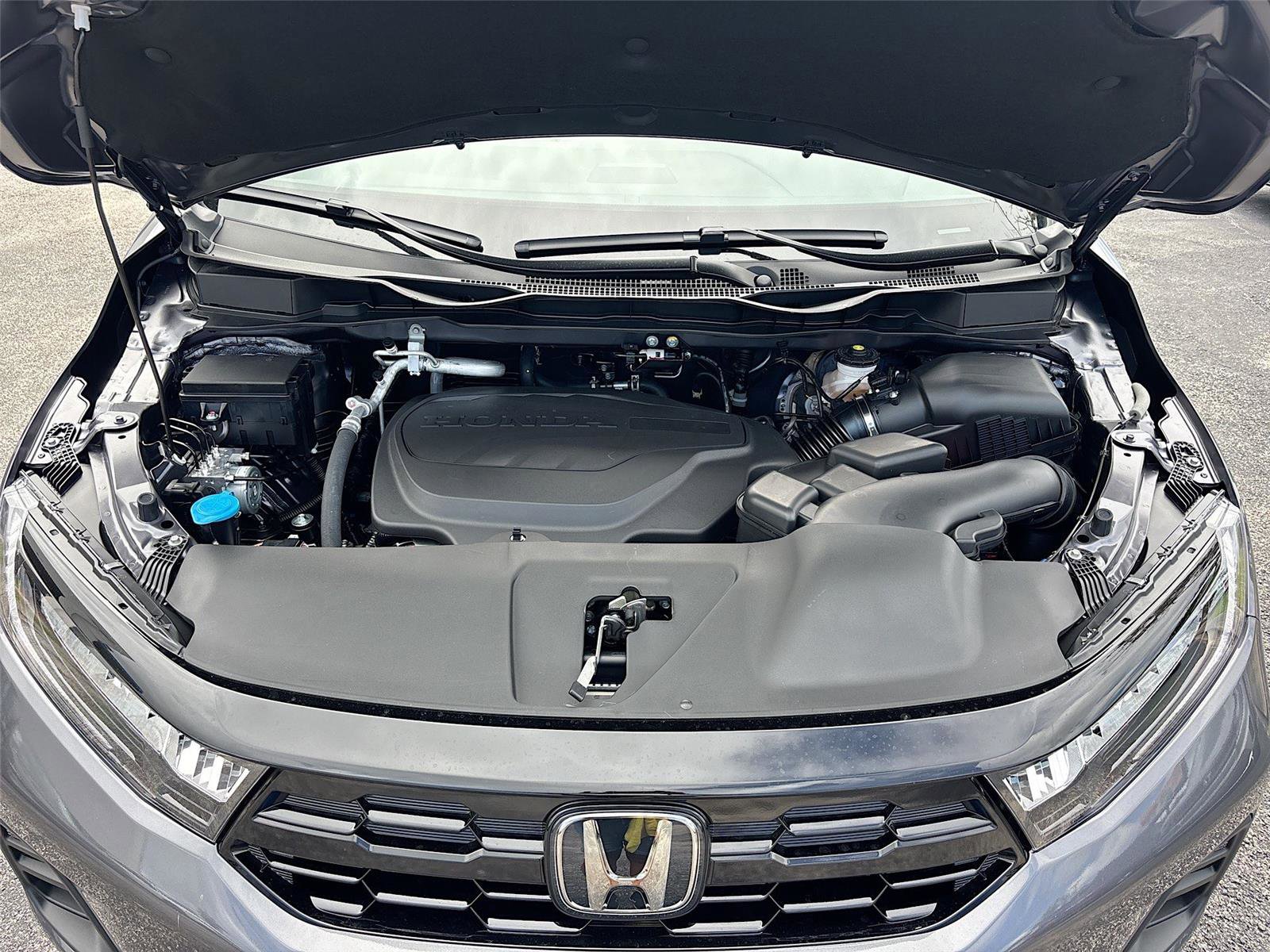 New 2026 Honda Odyssey Touring image 37