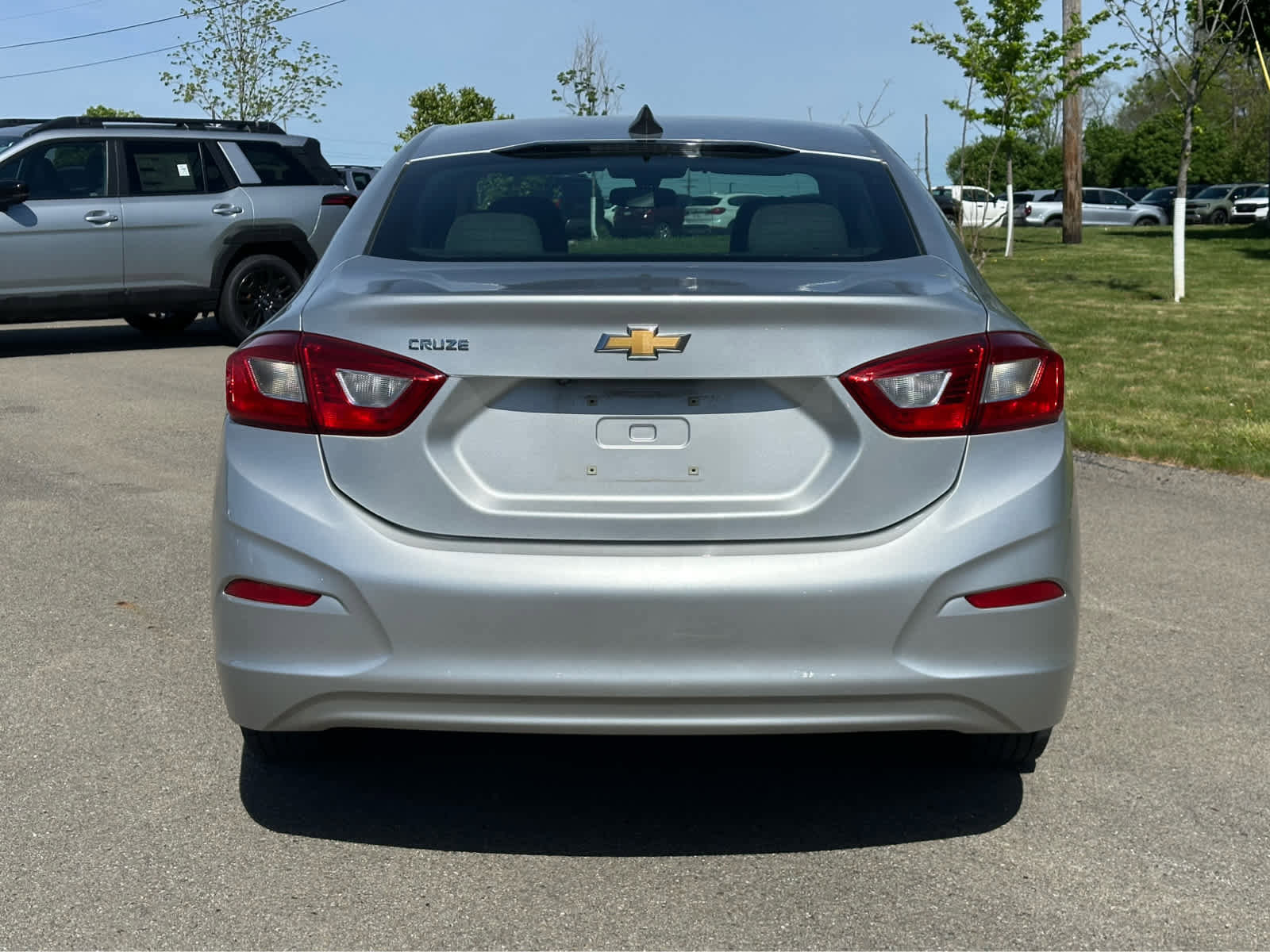 Used 2018 Chevrolet Cruze LS FWD image 6