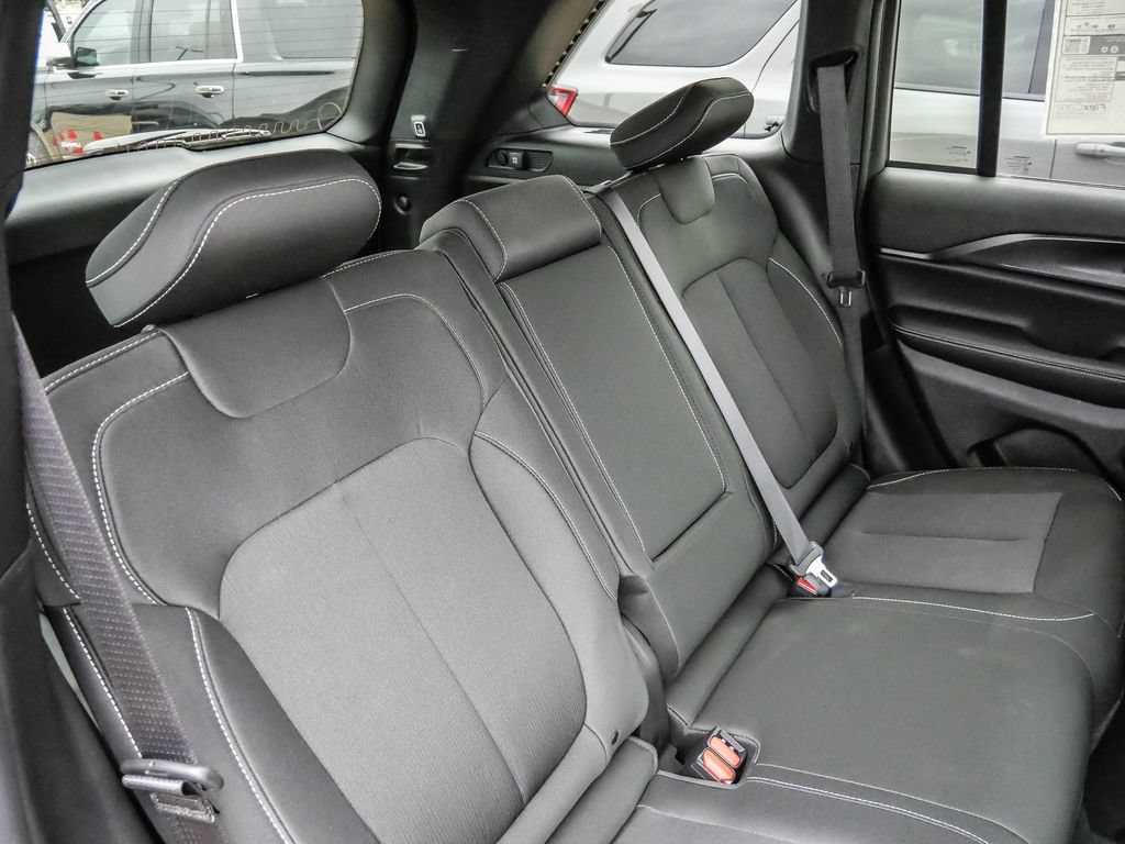 New 2026 Jeep Grand Cherokee Laredo X AWD/4WD image 35