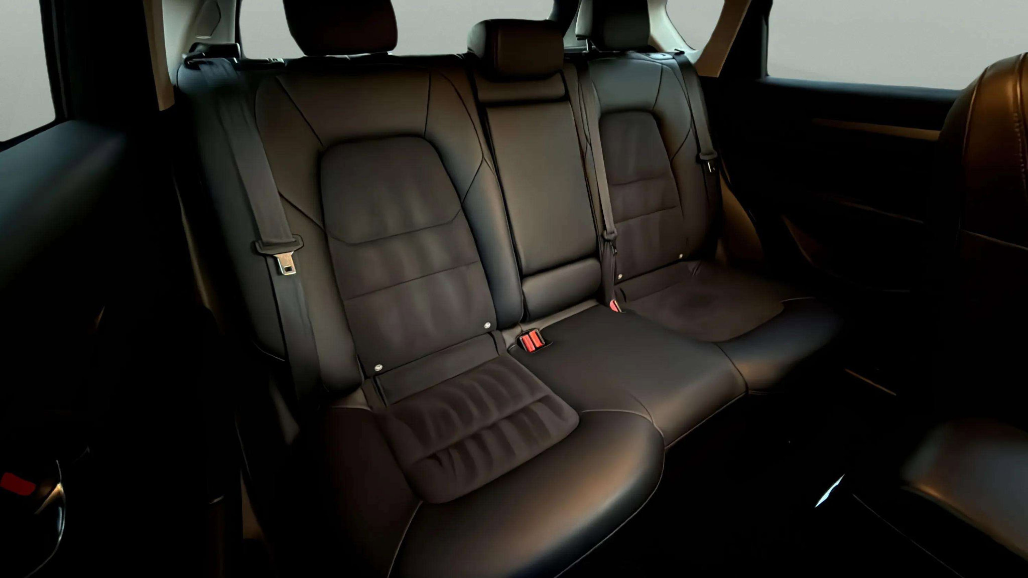 Used 2018 MAZDA CX-5 Touring w/ Preferred Equipment Package image 25