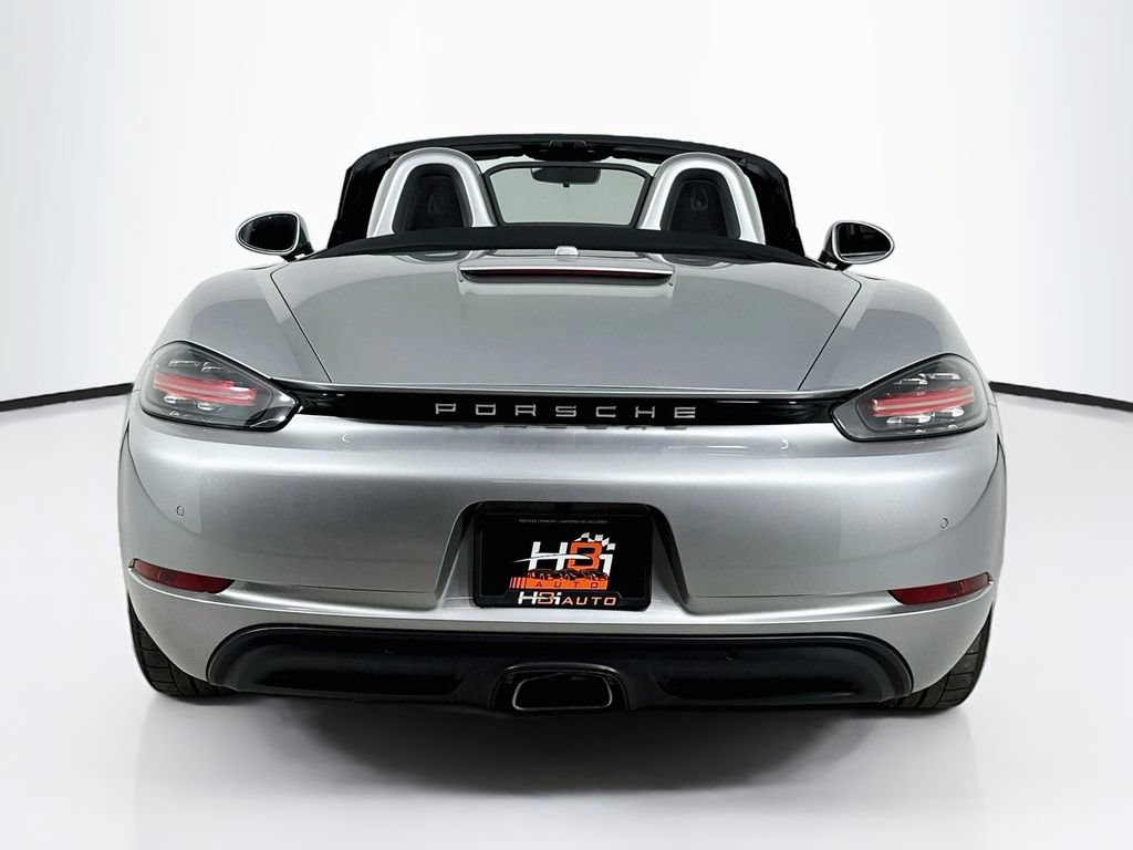 Used 2017 Porsche 718 Boxster RWD image 25