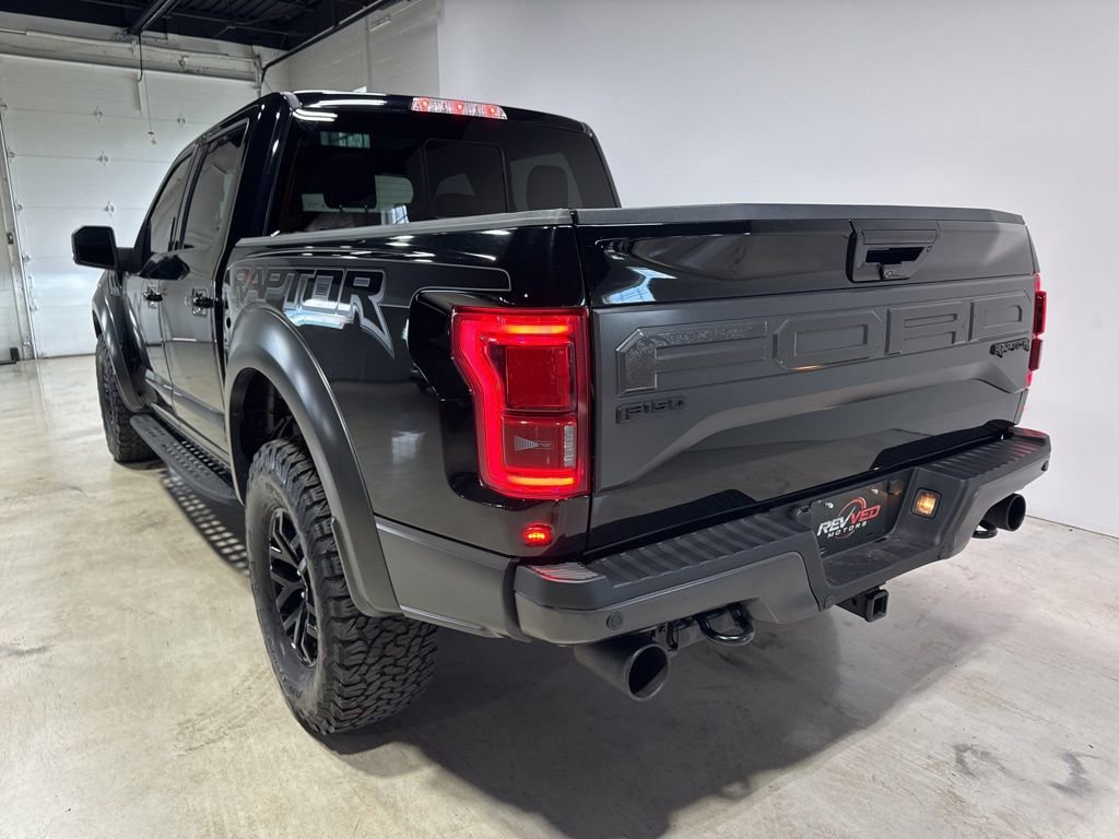 Used 2018 Ford F150 Raptor w/ Equipment Group 802A Luxury AWD/4WD image 5