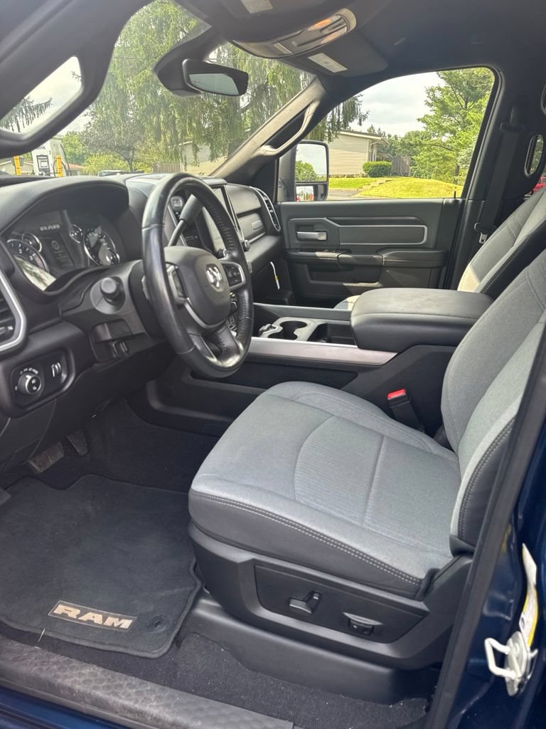 Used 2023 RAM 3500 Big Horn w/ Level 1 Equipment Group AWD/4WD image 5