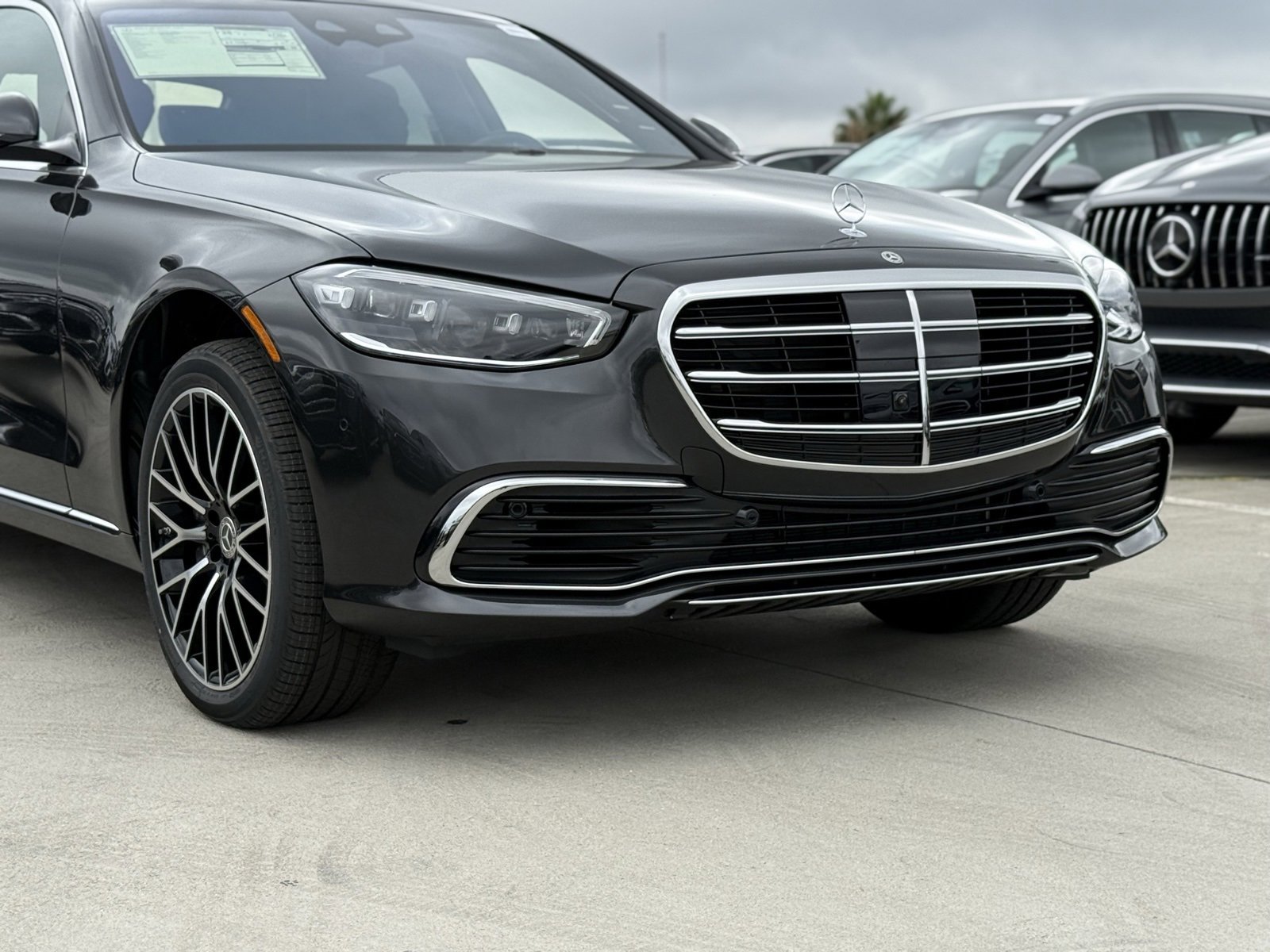New 2026 Mercedes-Benz S 580 4MATIC Sedan image 3