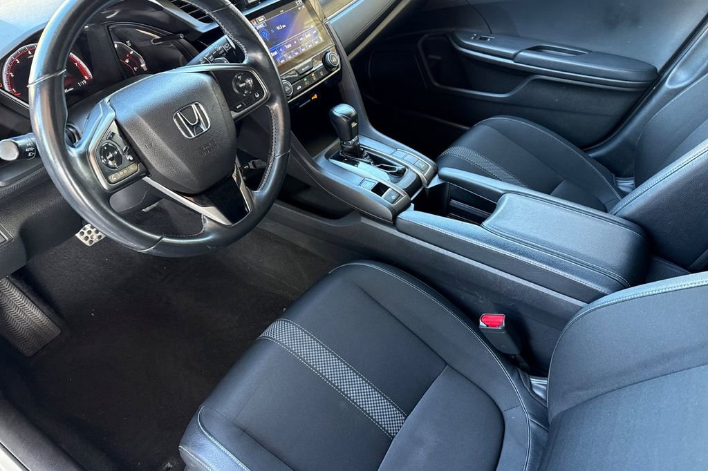 Used 2021 Honda Civic Sport image 5