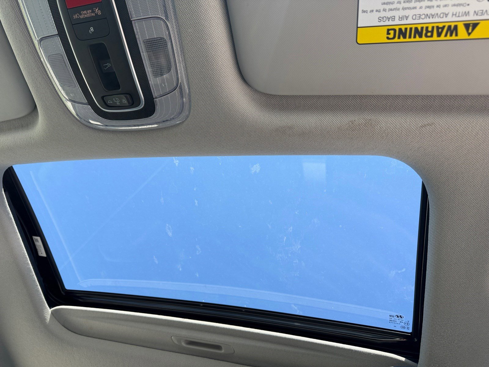 Certified 2023 Hyundai Elantra Limited image 19