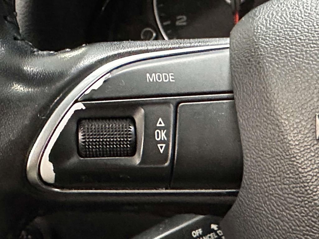 Used 2016 Audi Q5 2.0T Premium Plus w/ Technology Package image 21