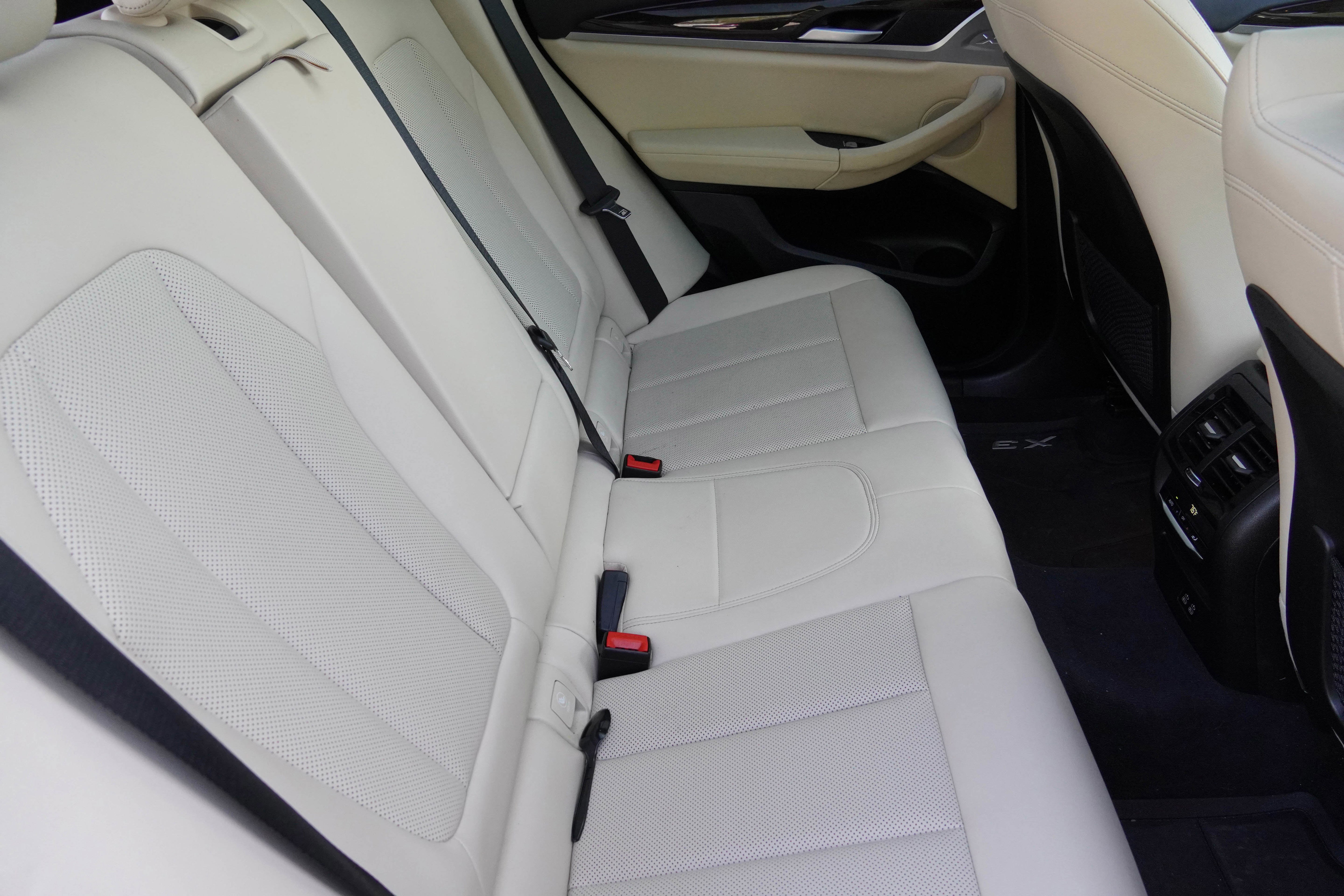 Certified 2023 BMW X3 xDrive30i w/ Premium Package image 36