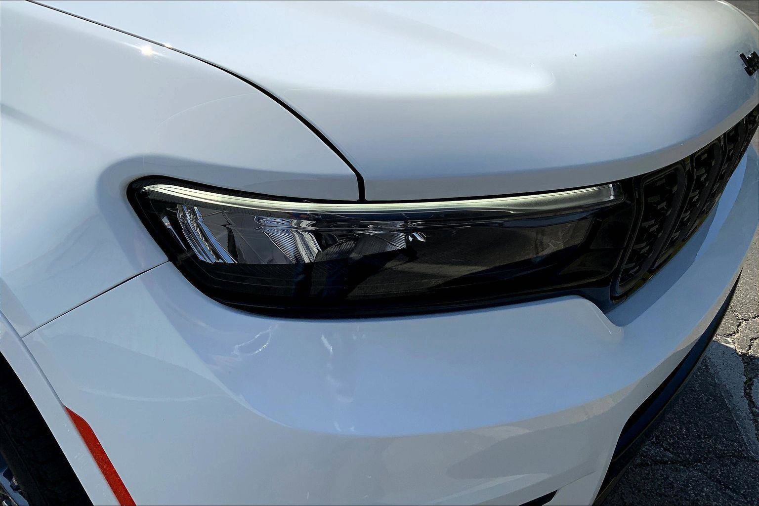 Used 2025 Jeep Grand Cherokee L Summit AWD/4WD image 28