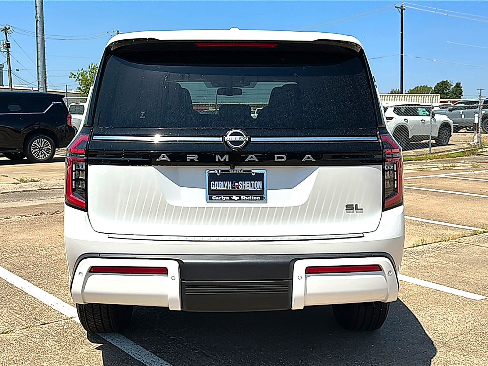 New 2026 Nissan Armada SL w/ Captain's Chari Seat Package AWD/4WD image 7