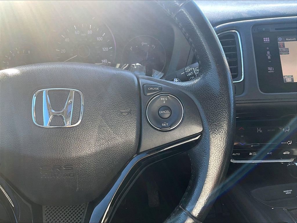Used 2017 Honda HR-V EX-L image 17
