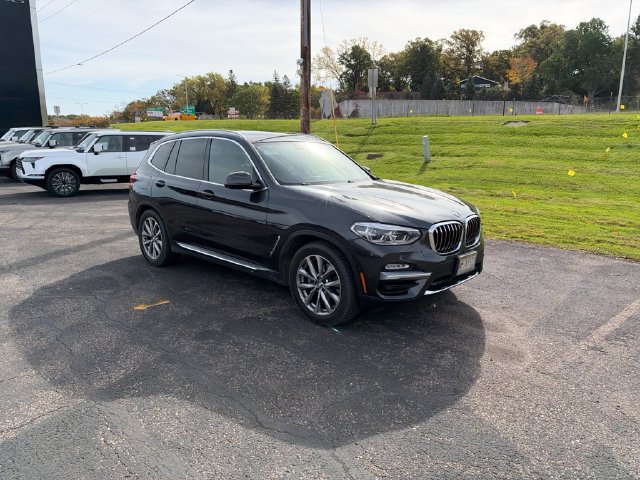 Used 2018 BMW X3 xDrive30i w/ Executive Package AWD/4WD image 9