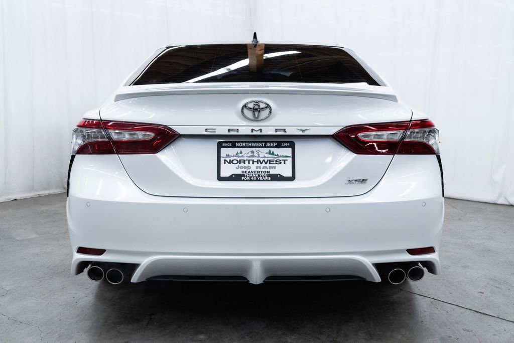 Used 2018 Toyota Camry XSE w/ Driver Assist Package image 5