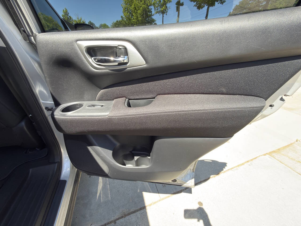 Used 2017 Nissan Pathfinder S AWD/4WD image 74