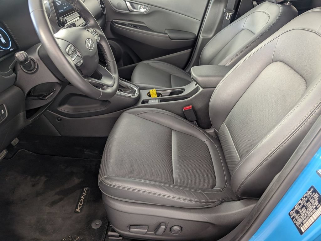 Used 2023 Hyundai Kona Limited AWD/4WD image 14