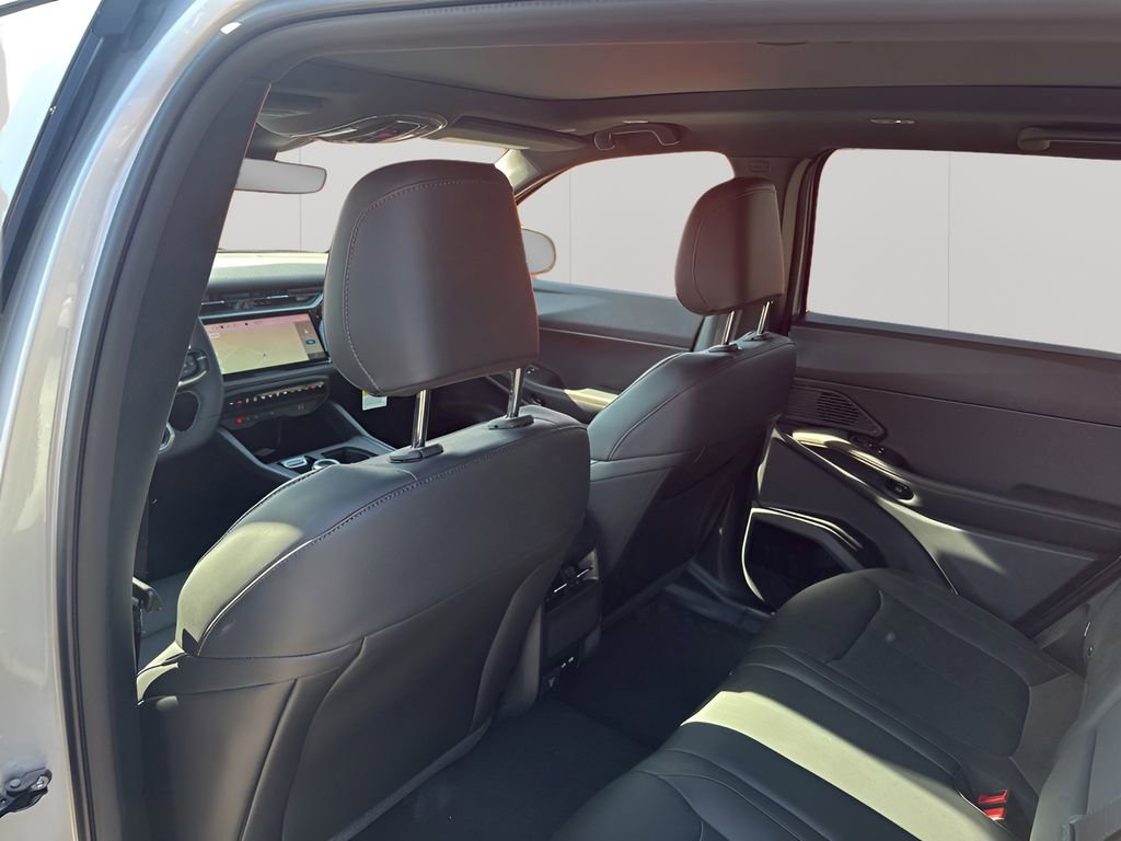 New 2026 Jeep Cherokee Overland AWD/4WD image 18
