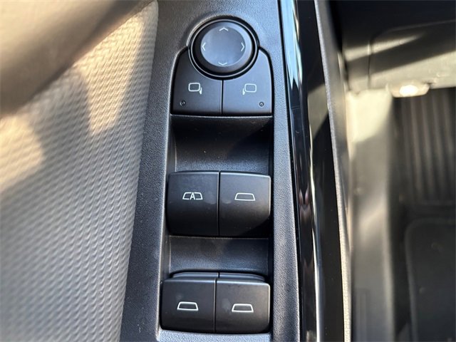 New 2026 Chevrolet Equinox LT image 16