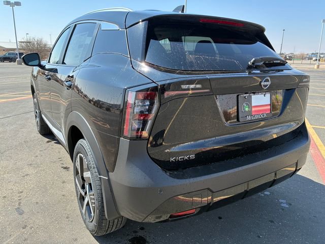 New 2026 Nissan Kicks SV w/ SV Premium Package image 4