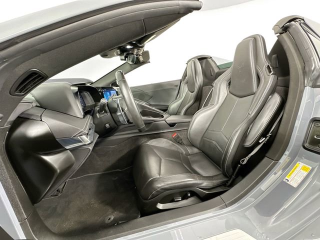 Used 2024 Chevrolet Corvette Stingray Convertible w/ Z51 Performance Package image 16