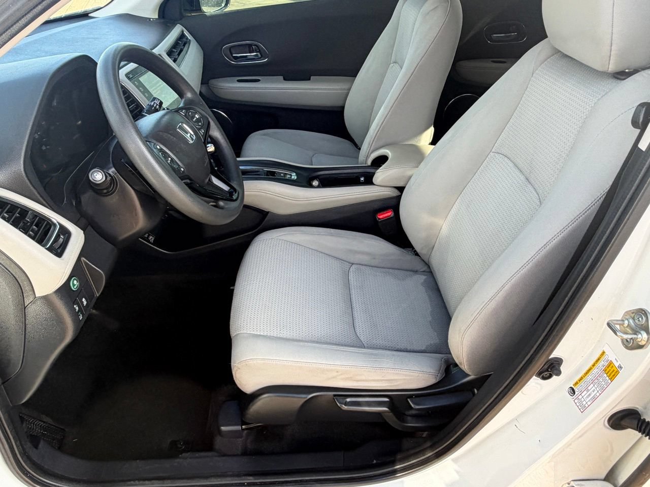 Used 2019 Honda HR-V EX image 29