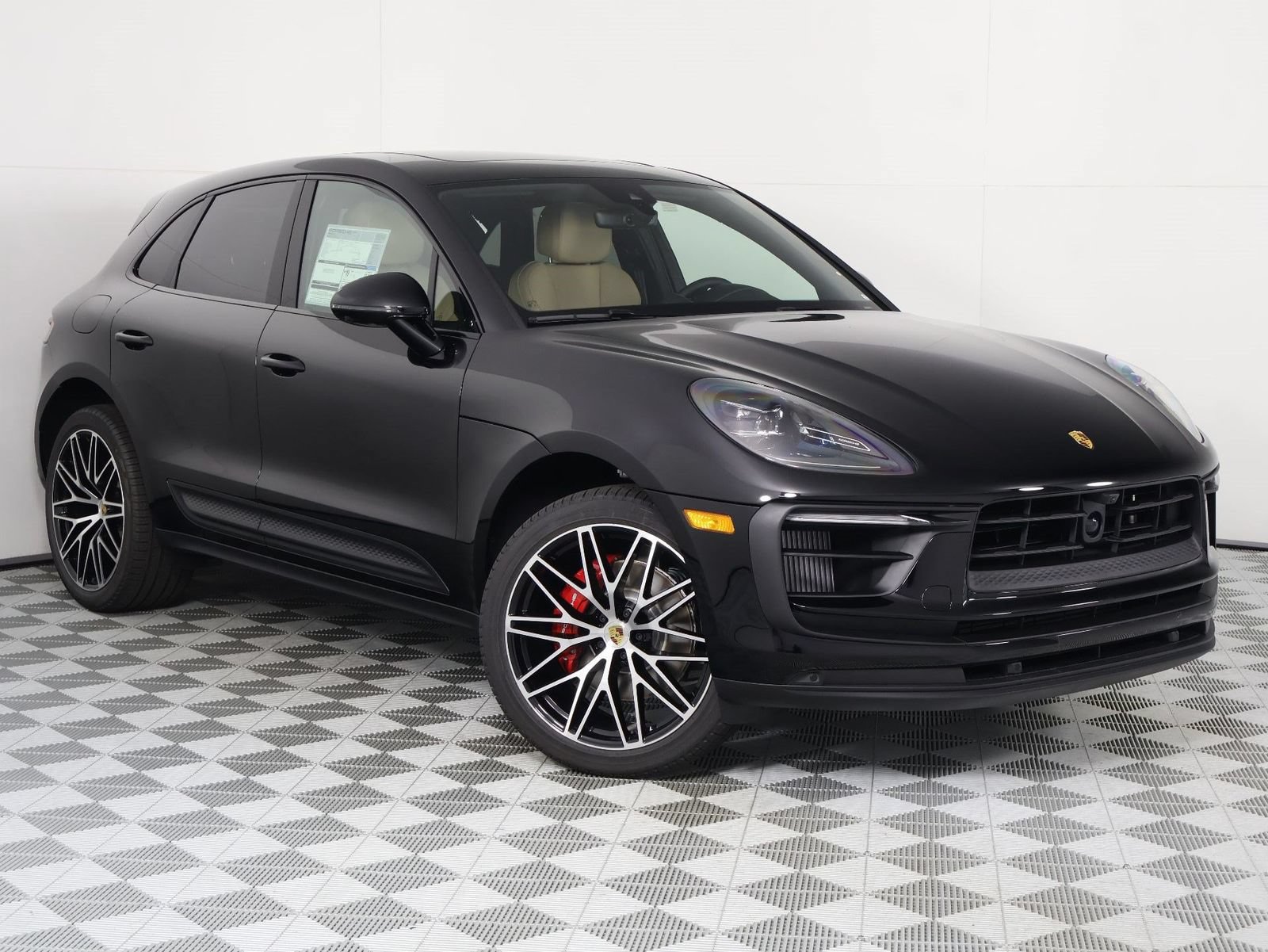 New 2026 Porsche Macan S AWD/4WD image 9