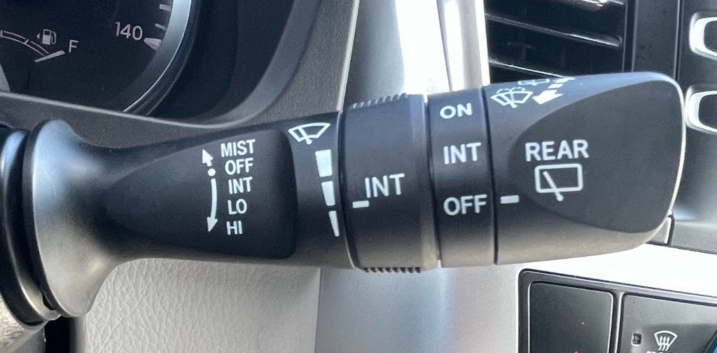 Used 2017 Toyota Highlander XLE FWD image 21