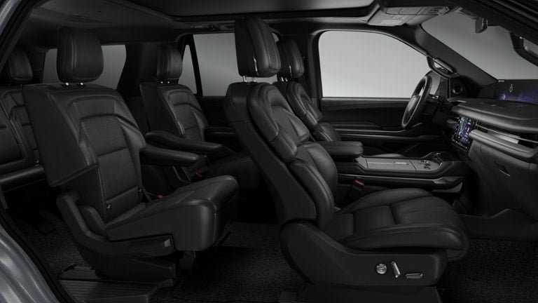 New 2026 Lincoln Navigator Reserve w/ Jet Appearance Package AWD/4WD image 28