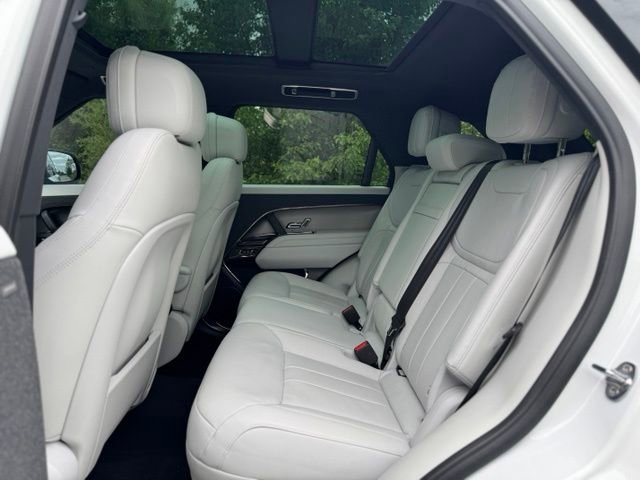 Certified 2025 Land Rover Range Rover Sport SE AWD/4WD image 14